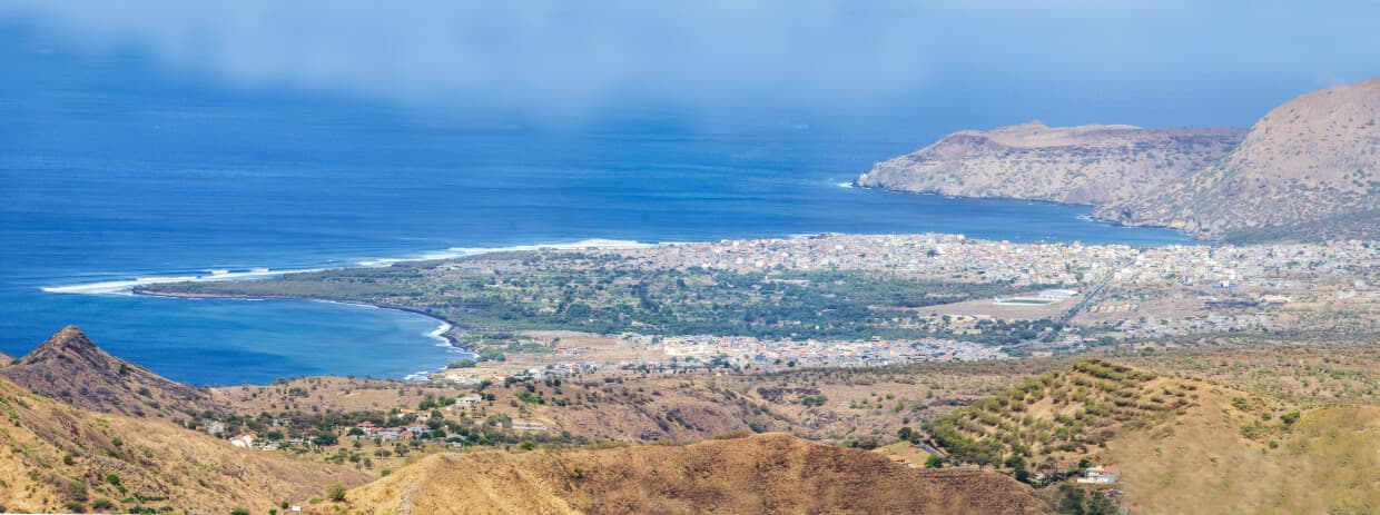 Baía do Tarrafal (com Monte Graciosa)