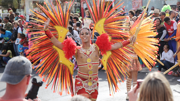 Island of São Vicente: "Land of peace, land of joy"
