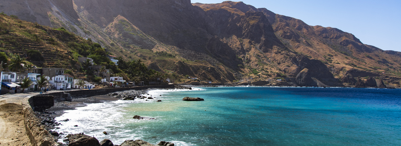 Holidays in Cabo Verde: discover the 6 natural wonders of Brava Island and be amazed!